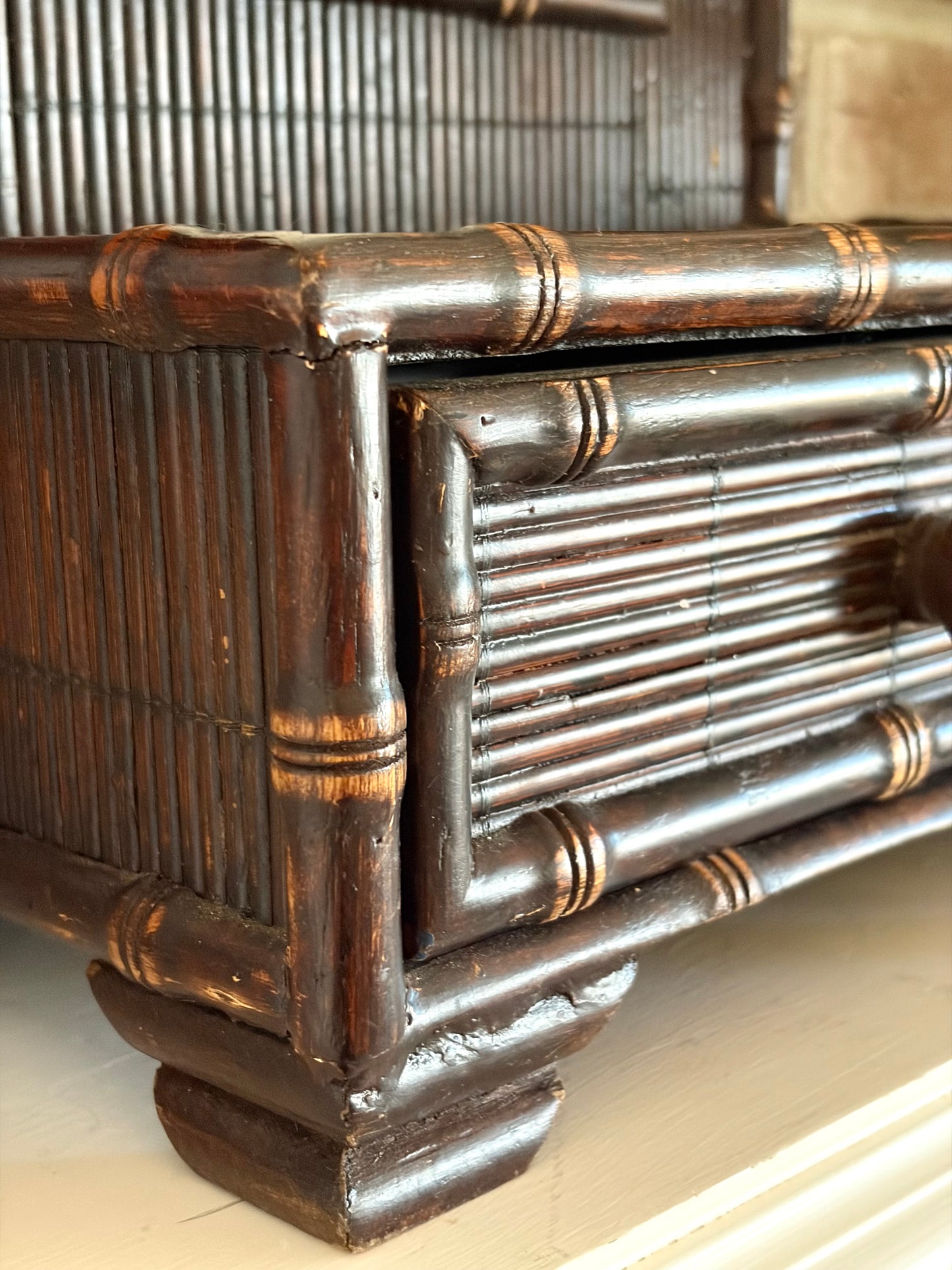 Vintage Faux Bamboo Vanity