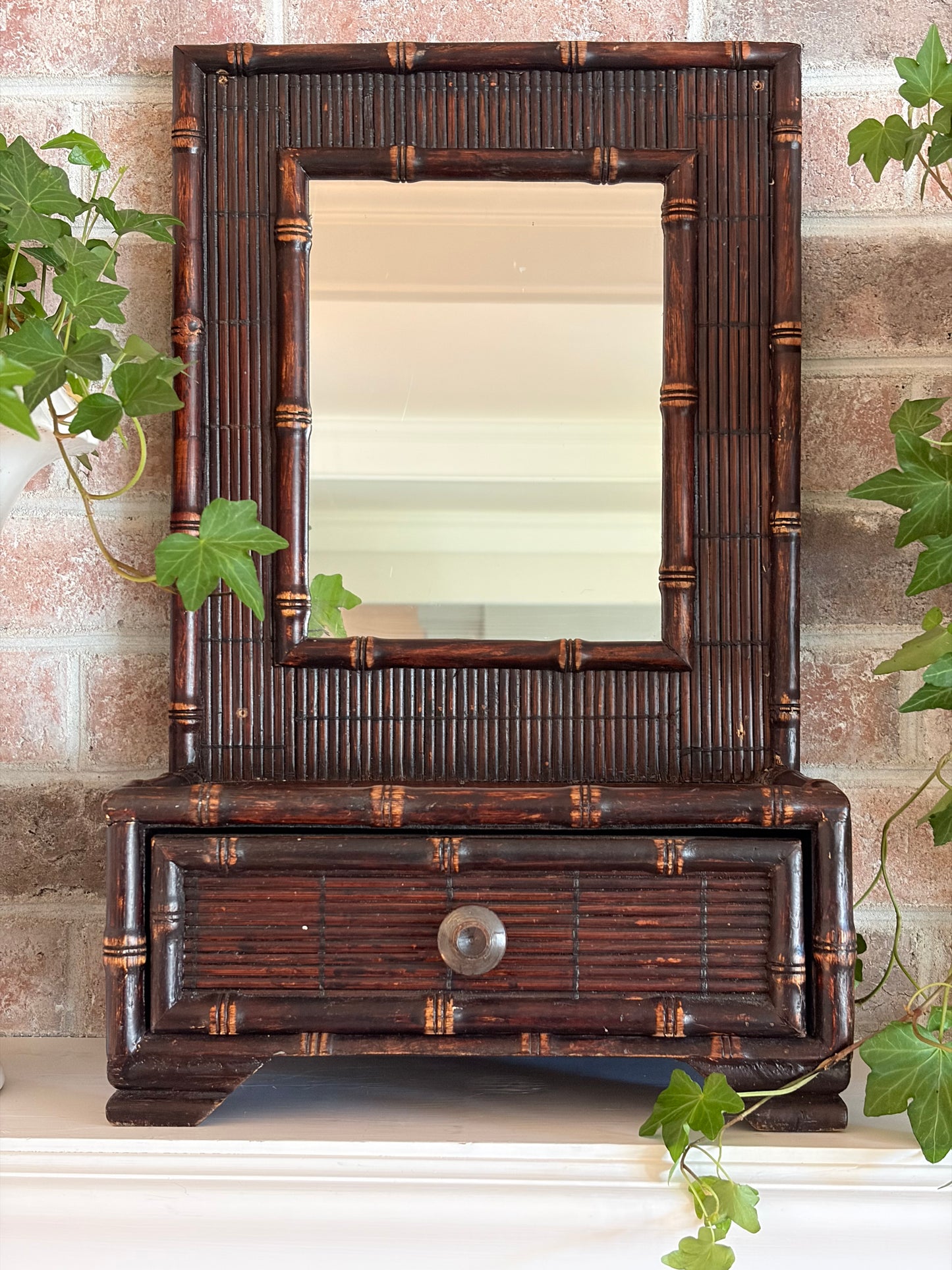 Vintage Faux Bamboo Vanity