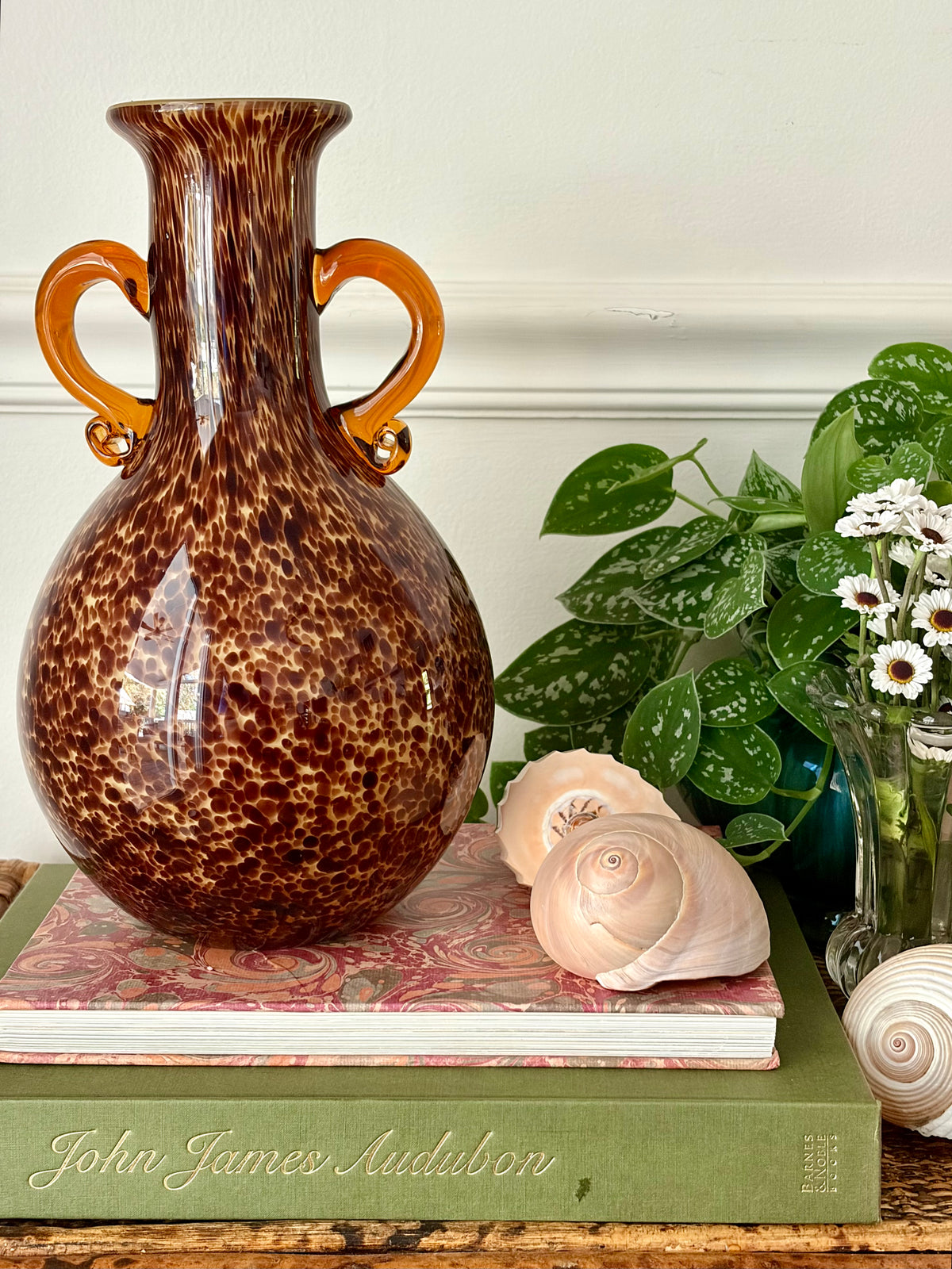 Art Glass Tortoise Style Amphora Vase