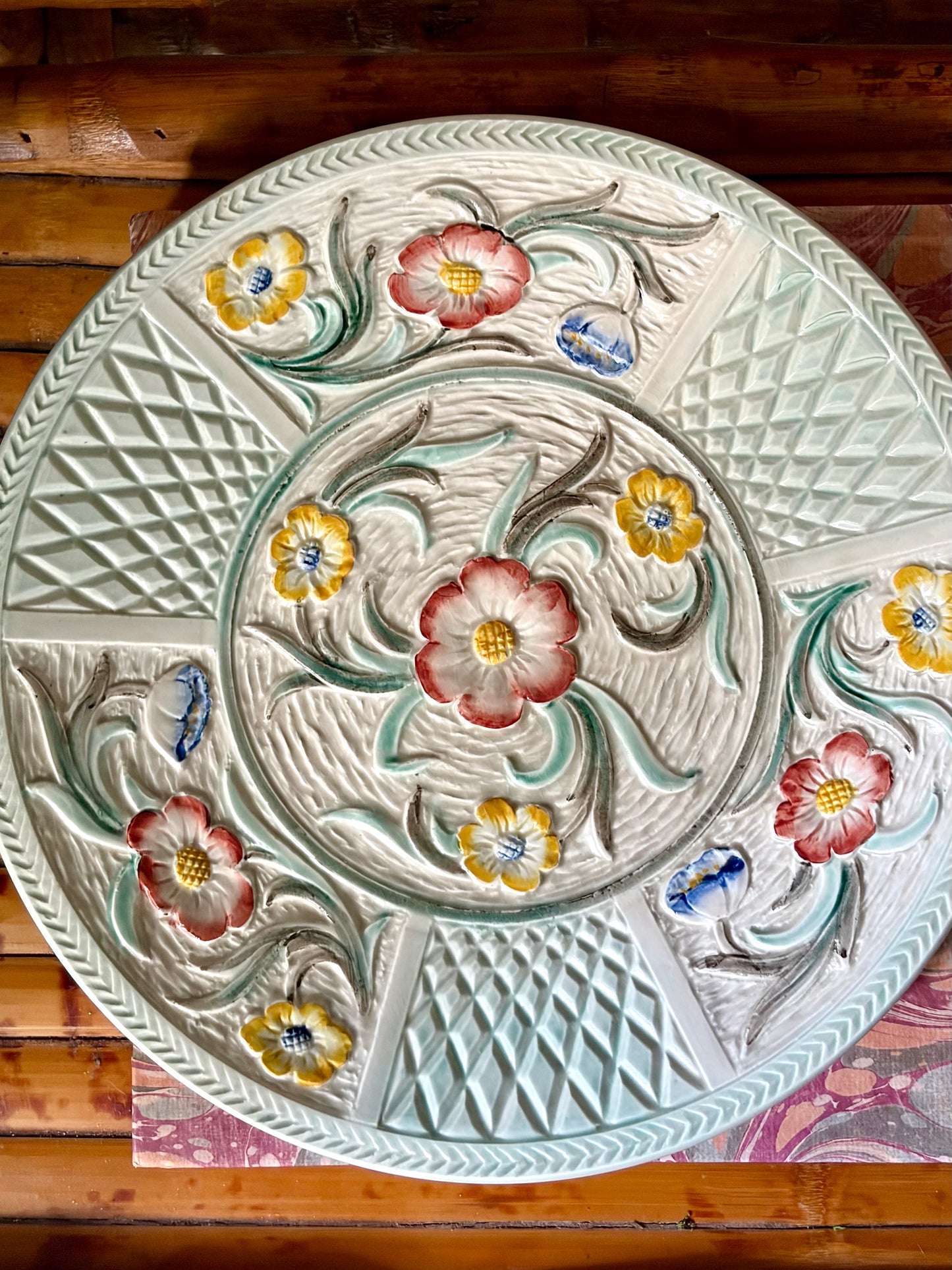 Vintage English Majolica Style Plate